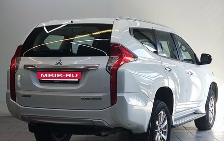 Mitsubishi Pajero Sport III рестайлинг, 2019 год, 2 800 000 рублей, 5 фотография