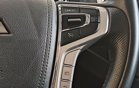 Mitsubishi Pajero Sport III рестайлинг, 2019 год, 2 800 000 рублей, 25 фотография