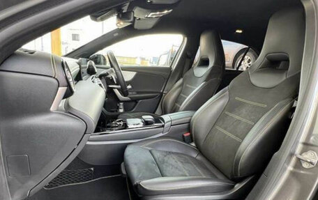 Mercedes-Benz A-Класс, 2018 год, 1 546 000 рублей, 4 фотография