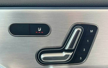 Mercedes-Benz A-Класс, 2018 год, 1 546 000 рублей, 14 фотография