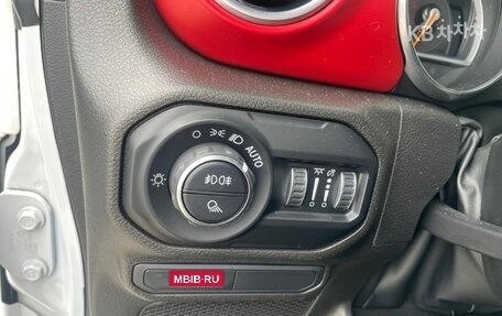 Jeep Gladiator, 2024 год, 5 760 010 рублей, 11 фотография