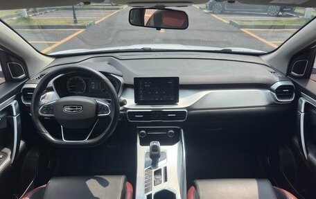 Geely Coolray I, 2022 год, 1 210 000 рублей, 8 фотография