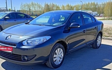 Renault Fluence I, 2012 год, 650 000 рублей, 2 фотография