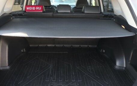 Toyota RAV4, 2021 год, 2 629 000 рублей, 18 фотография