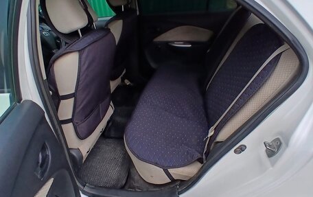 Toyota Belta, 2005 год, 290 000 рублей, 4 фотография