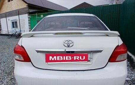 Toyota Belta, 2005 год, 290 000 рублей, 2 фотография