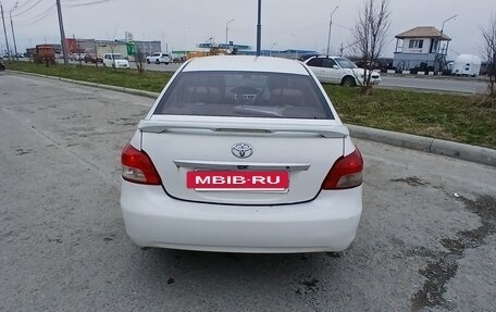 Toyota Belta, 2005 год, 290 000 рублей, 8 фотография