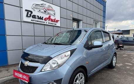 Chevrolet Spark III, 2011 год, 597 000 рублей, 2 фотография