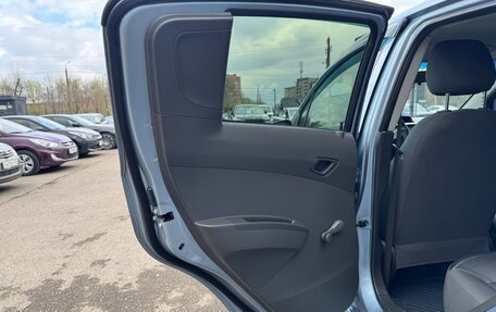 Chevrolet Spark III, 2011 год, 597 000 рублей, 19 фотография