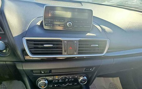 Mazda 3, 2014 год, 1 049 995 рублей, 17 фотография