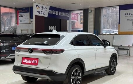 Honda Vezel, 2023 год, 2 180 000 рублей, 4 фотография