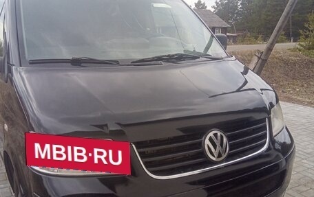 Volkswagen Caravelle T5, 2007 год, 1 600 000 рублей, 3 фотография