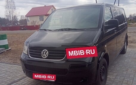 Volkswagen Caravelle T5, 2007 год, 1 600 000 рублей, 2 фотография