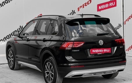 Volkswagen Tiguan II, 2019 год, 3 175 000 рублей, 4 фотография