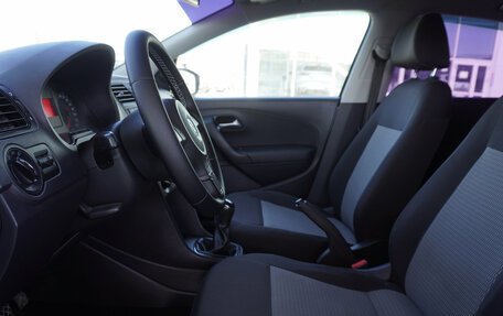 Volkswagen Polo VI (EU Market), 2013 год, 695 000 рублей, 10 фотография