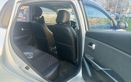KIA Rio III рестайлинг, 2014 год, 675 000 рублей, 2 фотография
