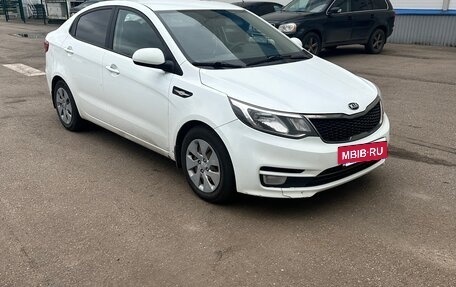 KIA Rio III рестайлинг, 2017 год, 600 000 рублей, 2 фотография