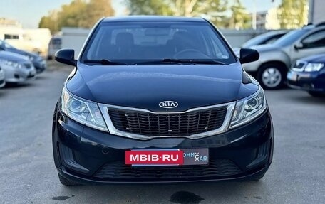KIA Rio III рестайлинг, 2012 год, 680 000 рублей, 2 фотография