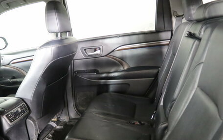 Toyota Highlander III, 2014 год, 2 429 990 рублей, 24 фотография