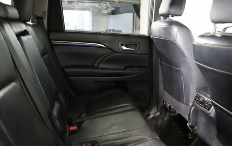Toyota Highlander III, 2014 год, 2 429 990 рублей, 26 фотография