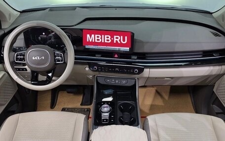 KIA Carnival, 2024 год, 4 980 000 рублей, 7 фотография