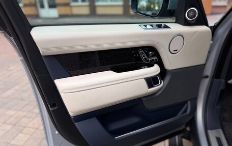 Land Rover Range Rover IV рестайлинг, 2019 год, 7 550 000 рублей, 19 фотография