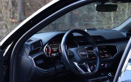 Audi Q3, 2022 год, 2 605 000 рублей, 7 фотография