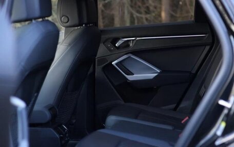 Audi Q3, 2022 год, 2 605 000 рублей, 12 фотография