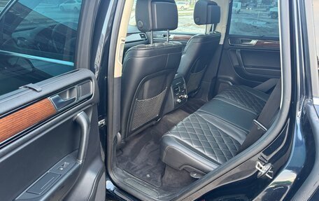 Volkswagen Touareg III, 2017 год, 3 650 000 рублей, 9 фотография