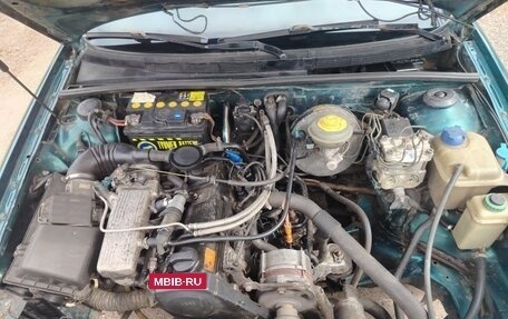 Audi 80, 1991 год, 235 000 рублей, 8 фотография
