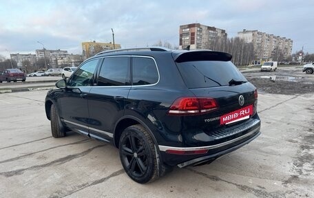 Volkswagen Touareg III, 2017 год, 3 650 000 рублей, 3 фотография