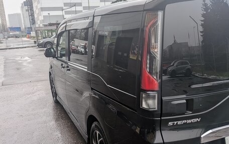 Honda Stepwgn IV, 2017 год, 2 300 000 рублей, 4 фотография
