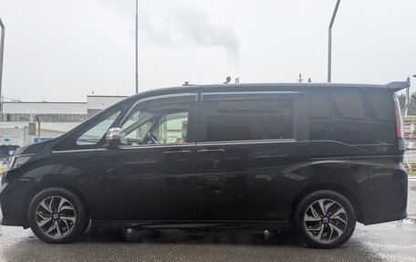 Honda Stepwgn IV, 2017 год, 2 300 000 рублей, 9 фотография