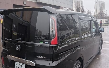 Honda Stepwgn IV, 2017 год, 2 300 000 рублей, 7 фотография