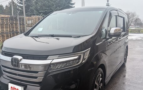 Honda Stepwgn IV, 2017 год, 2 300 000 рублей, 13 фотография