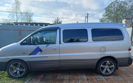 Hyundai Starex I рестайлинг, 2007 год, 1 000 000 рублей, 12 фотография