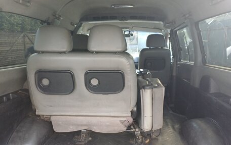 Hyundai Starex I рестайлинг, 2007 год, 1 000 000 рублей, 18 фотография
