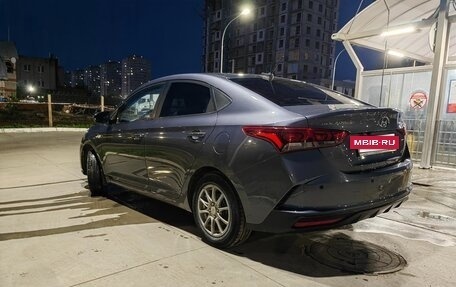 Hyundai Solaris II рестайлинг, 2021 год, 1 599 000 рублей, 2 фотография