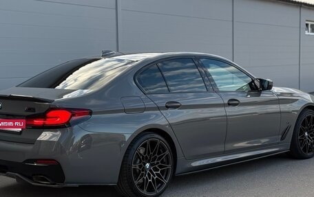 BMW 5 серия, 2020 год, 4 800 000 рублей, 8 фотография
