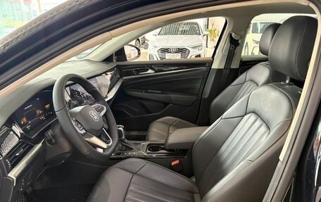 Volkswagen Passat B8 рестайлинг, 2022 год, 1 537 000 рублей, 8 фотография