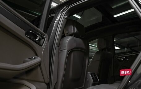 Porsche Macan I рестайлинг, 2025 год, 11 200 000 рублей, 27 фотография