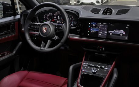 Porsche Cayenne III, 2025 год, 18 000 000 рублей, 28 фотография