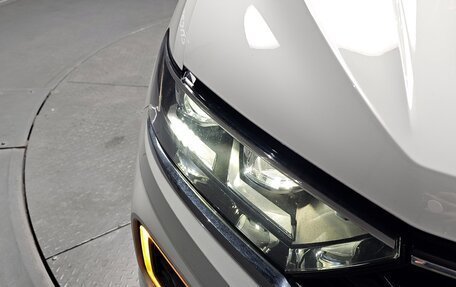 Volkswagen T-Roc I, 2022 год, 2 100 000 рублей, 10 фотография