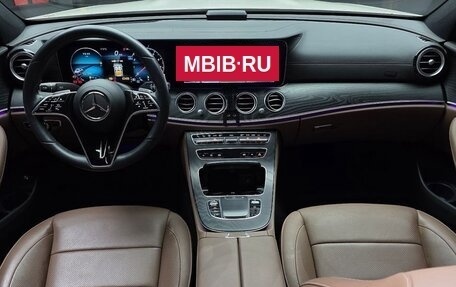 Mercedes-Benz E-Класс, 2022 год, 4 440 000 рублей, 7 фотография