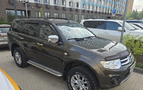 Mitsubishi Pajero Sport II рестайлинг, 2014 год, 2 300 000 рублей, 2 фотография