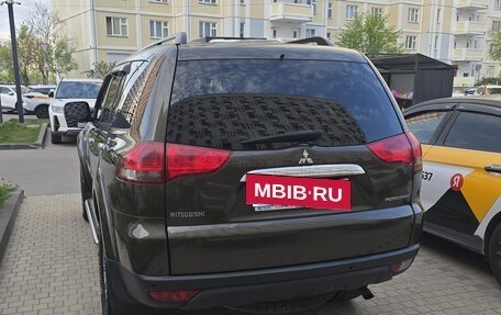 Mitsubishi Pajero Sport II рестайлинг, 2014 год, 2 300 000 рублей, 5 фотография
