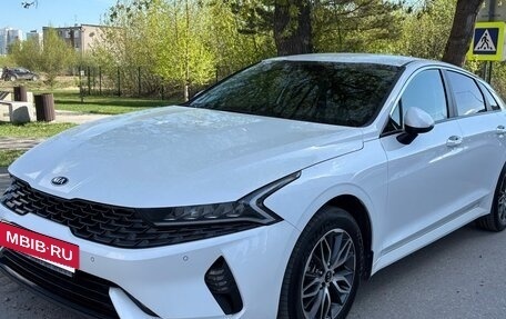 KIA K5, 2020 год, 2 600 000 рублей, 5 фотография