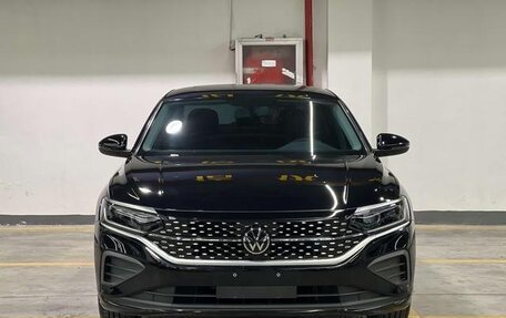 Volkswagen Passat B8 рестайлинг, 2022 год, 1 546 000 рублей, 2 фотография