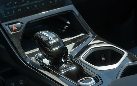 Geely Atlas, 2025 год, 4 080 990 рублей, 24 фотография