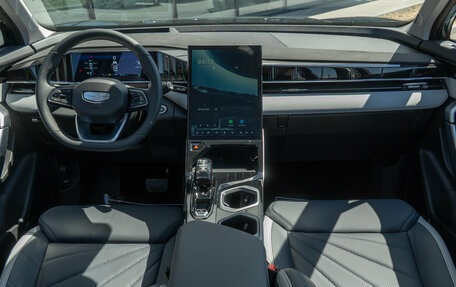 Geely Atlas, 2025 год, 4 080 990 рублей, 28 фотография
